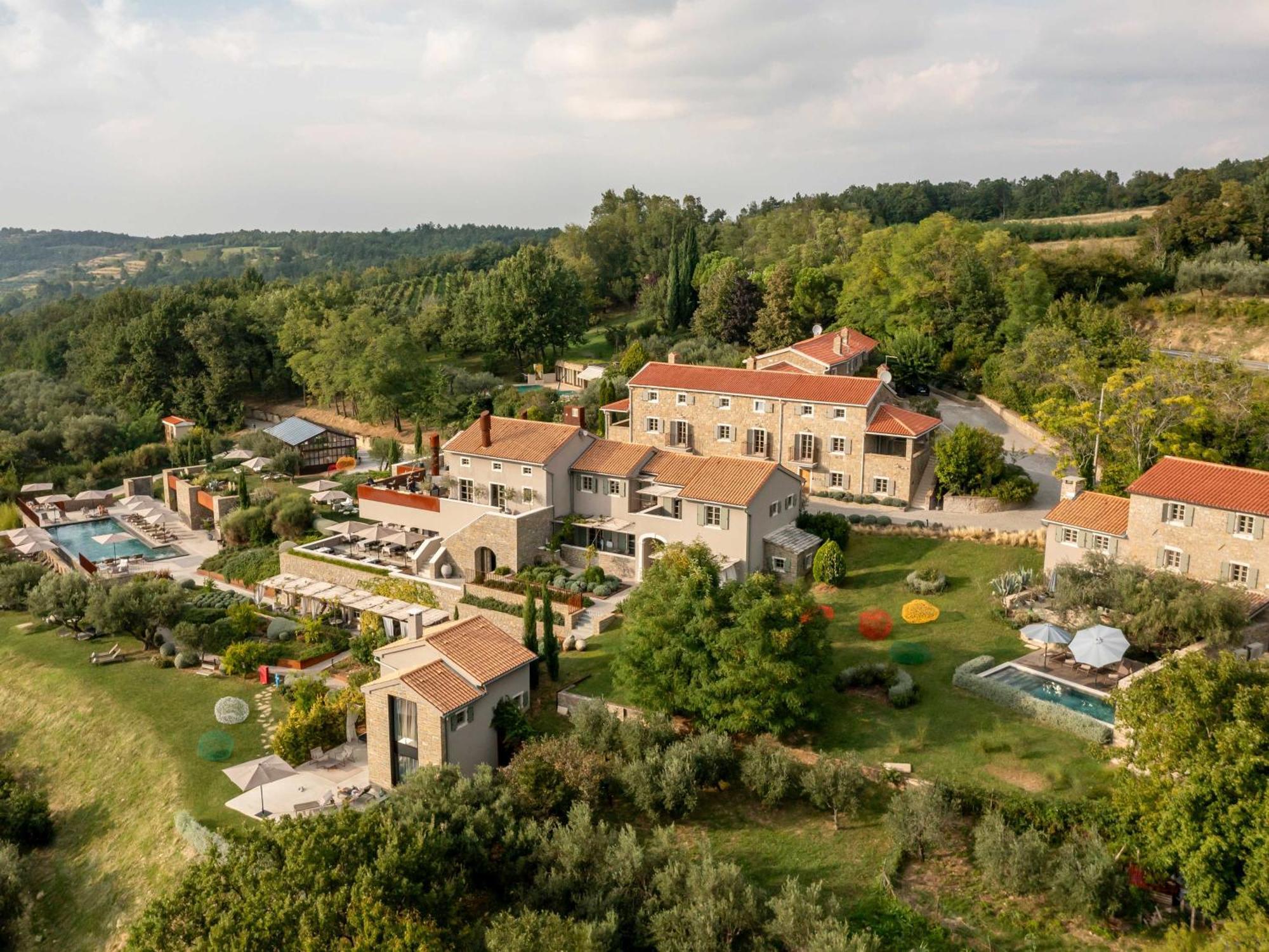 San Canzian Hotel & Residences - Small Luxury Hotels Of The World Буйе Экстерьер фото