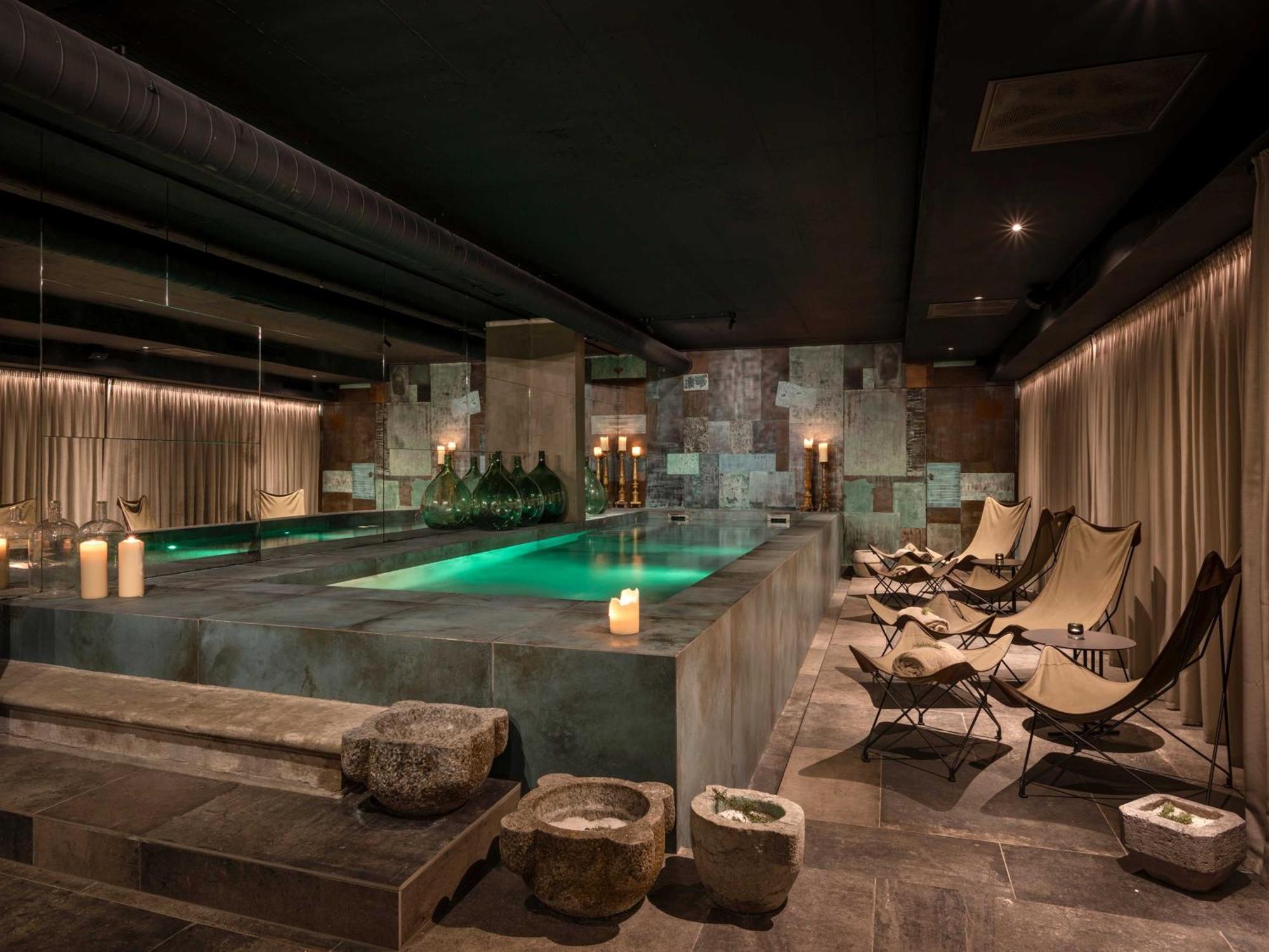 San Canzian Hotel & Residences - Small Luxury Hotels Of The World Буйе Экстерьер фото