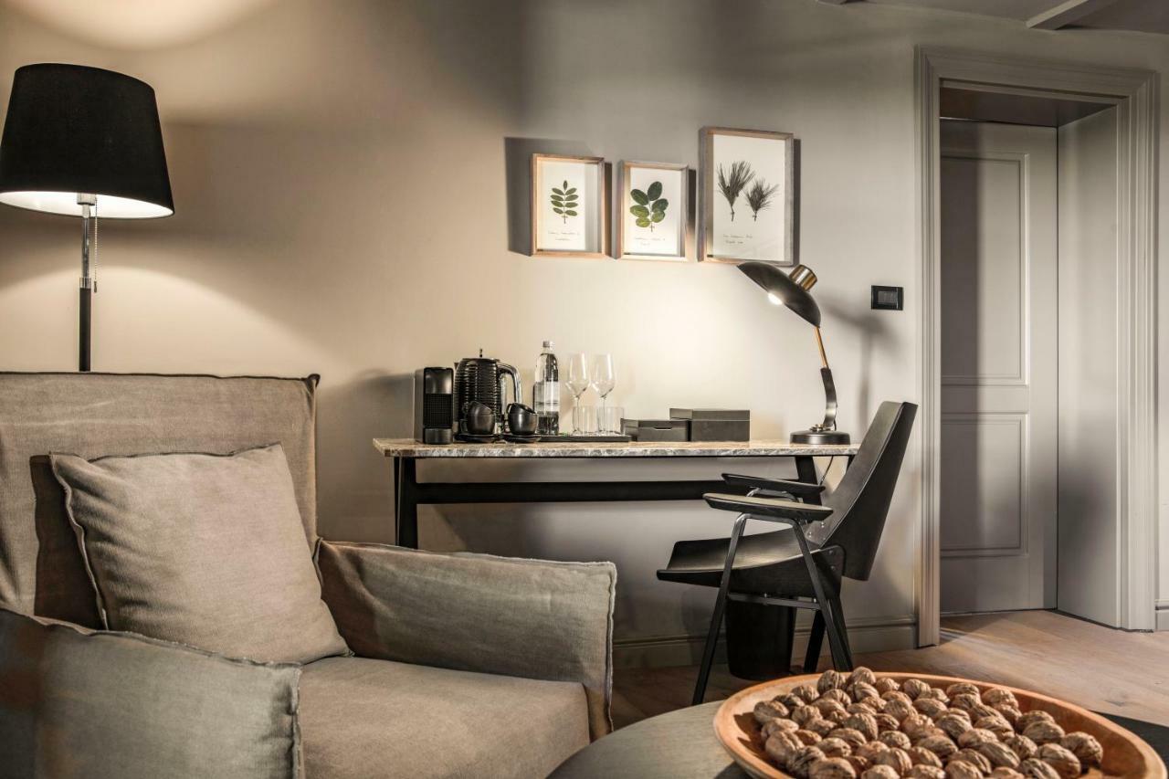 San Canzian Hotel & Residences - Small Luxury Hotels Of The World Буйе Экстерьер фото